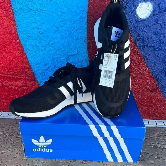 adidas Other - NWT Adidas multix black and white mens 11